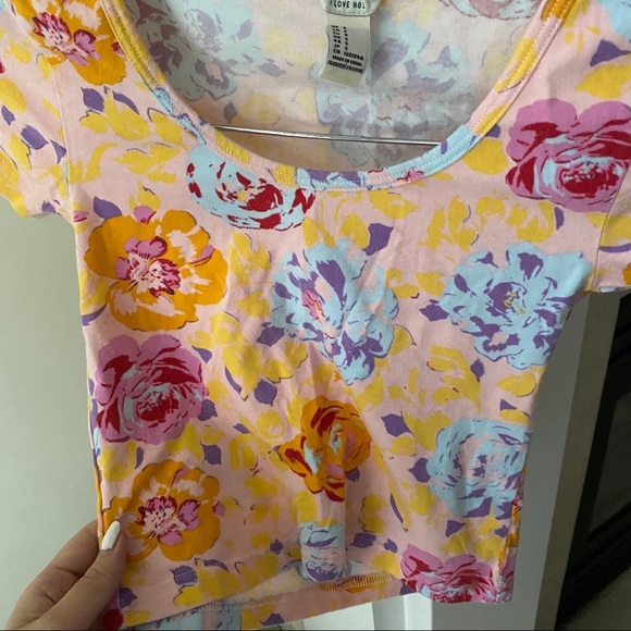 F21 Orange Floral Scoop Neck Crop Ballerina Tee - Picture 3 of 4